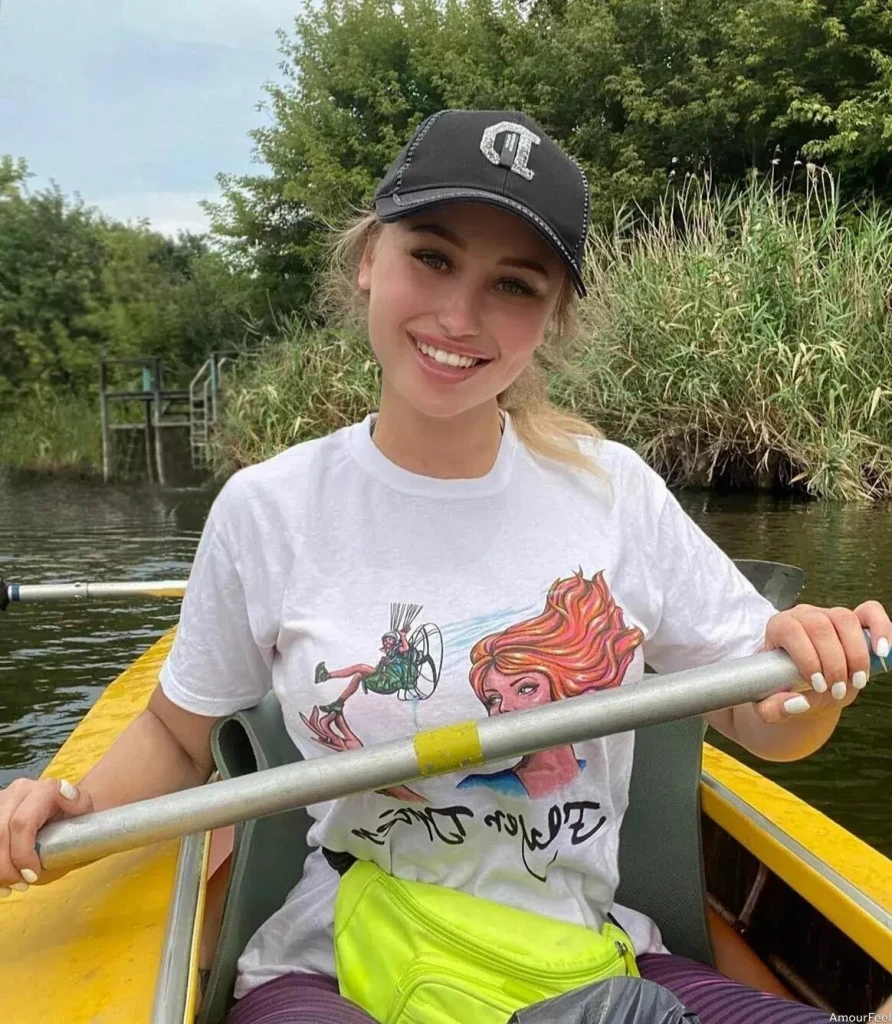 Alisa Profile image 4